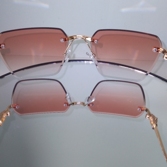 Orange Gradient Lens Gold-Tone Animal Print Design Frame Sunglasses - Picture 3 of 7